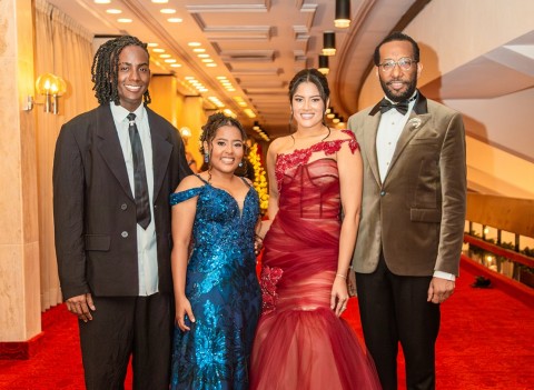 SHORT RD 2025 deslumbr&oacute; en su Gala Premier en el Teatro Nacional, exaltando el talento joven del cine dominicano