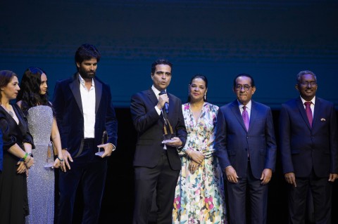 Fernando Santos D&iacute;az recibe el reconocimiento Pericles Mej&iacute;a en el Festival de Cine Global de Santo Domingo