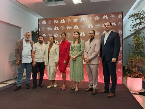 Estrenan documental &ldquo;Artesanos: Ingenio de manos&rdquo;, retrata realidad del sector