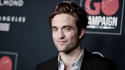 Robert Pattinson compara su experiencia en 'Twilight'  con lo que viene en 'The Batman'